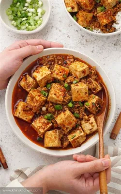   Sipingiinese Mapo Tofu: Onko mausteinen ja silkkisen pehmeä tofu ruokaelämys jossain sinun kulinarisessa vaakakupissasi?