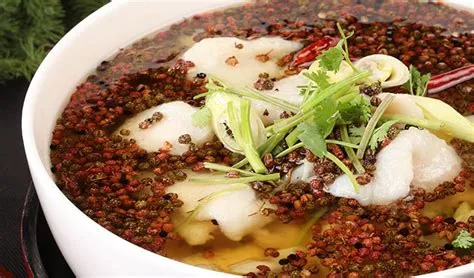   Zhangjiajie-Style Spicy Fish Stew: A Symphony of Aromatic Spices and Tender Fish